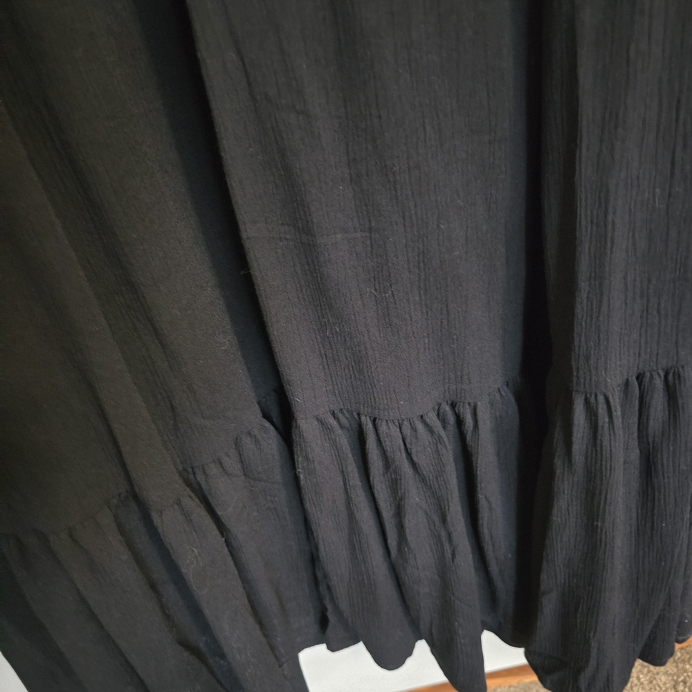 Torrid Black Maxi Dress with Lace Waist Insert 4x - Picture 4 of 7